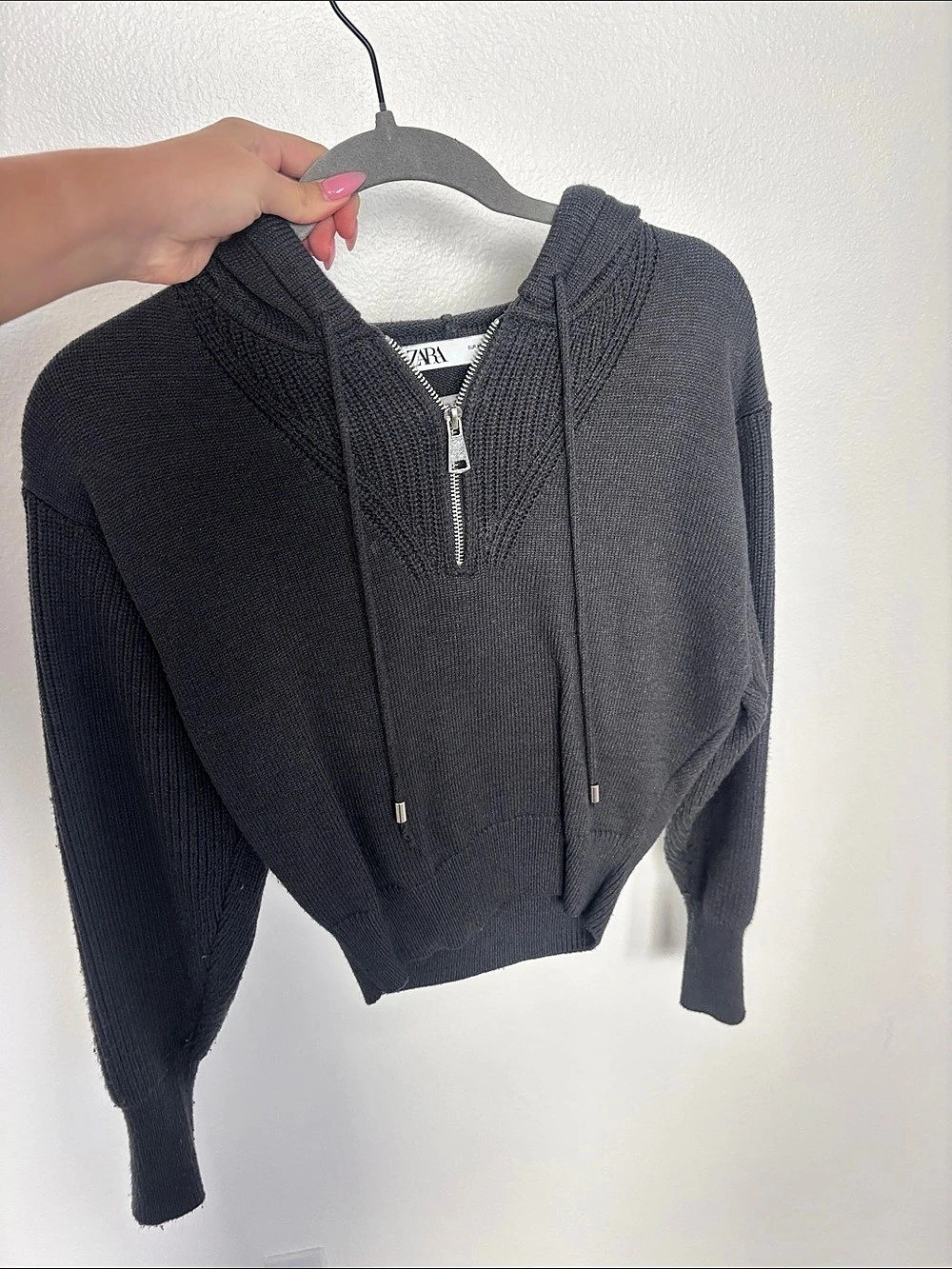 Zara Cowl Neck Half-Zip Sweater in Black Size Medium